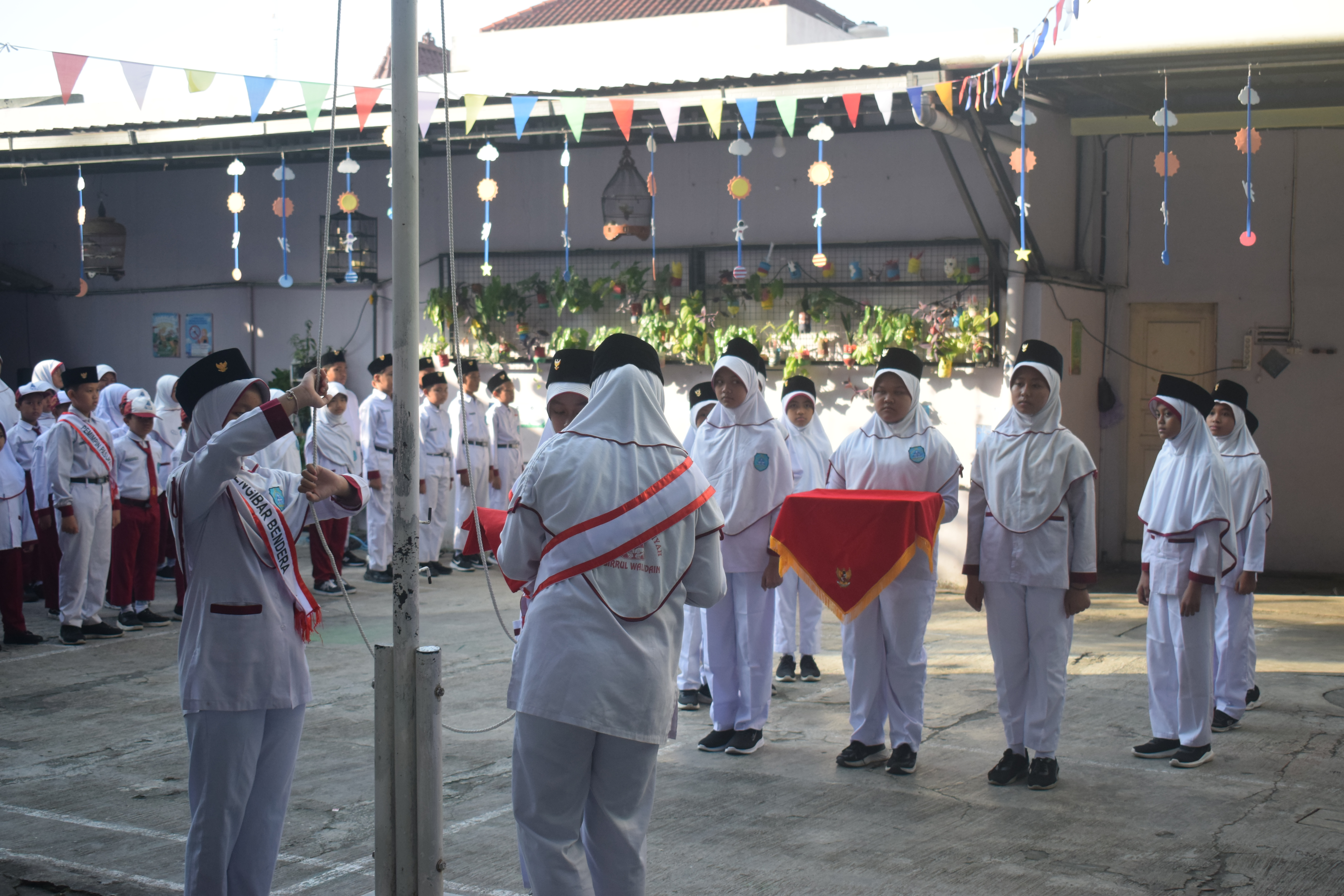 Kegiatan Upacara Bendera
